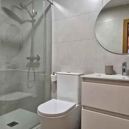 1e143 5 En Primera Linea De Playa Apartment Gijon